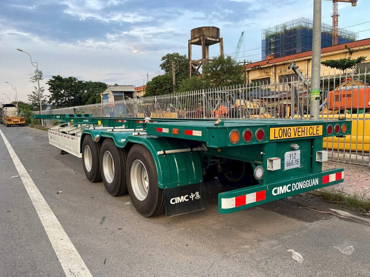 Sơmi rơ mooc cổ cò 45ft CIMC
